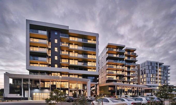 Brunswick West Apartment | Modern 7th floor Flat | Parking, Convenient, Quiet