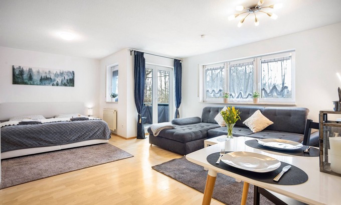 Reichenhofen Apartment | Modern Accommodation in Leutkirch with Mountain View, Wi-Fi & Balcony