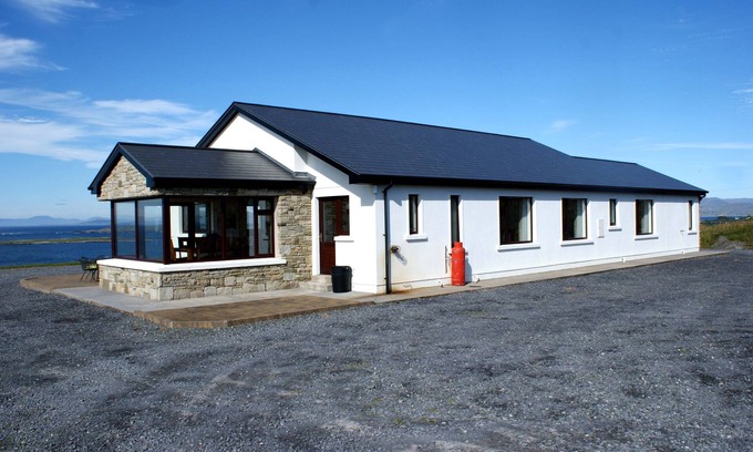 Ardnagreevagh House | Modern and luxurious home in Renvyle - situated on The Wild Atlantic Way