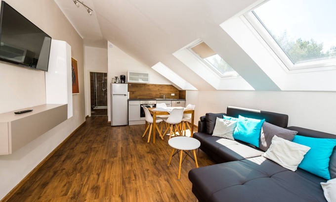 Gundernhausen Apartment | Modern apartment 30 min. Airport/Messe Frankfurt
