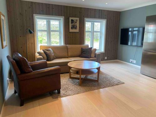Sandefjord Apartment | Modern Apartment near city center - Parking available