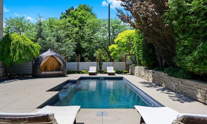 Westside North House | Modern Architectural House with Pool and Hot Tub