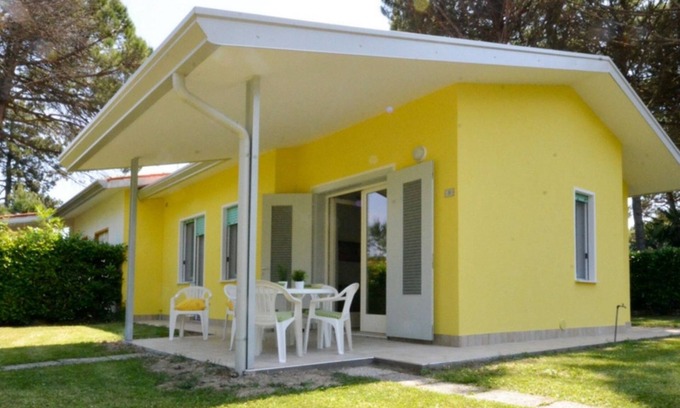 Bibione Pineda Villa | Modern Comfort in a Classic Garden Villa in Bibione Pineda
