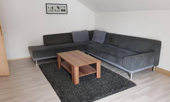 Klingenbrunn Apartment | Modern designed apartment (67sqm) with south-facing balcony and mountain view