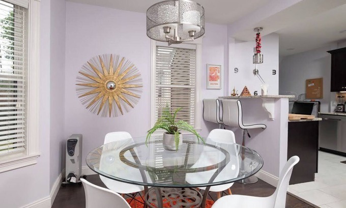 Everett House | Modern Duplex Home close to Boston. Free parking, Yard, Super Nice!