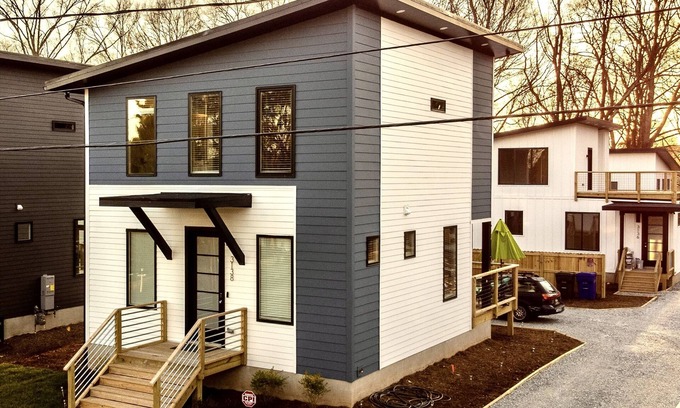 Hayes House | ⭐️ MODERN DURHAM RETREAT ⭐️ 🐕📚🏊♀️🏙🏥🛍🏟🍔🥂 CLOSE