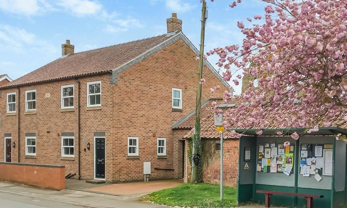 Sheriff Hutton Cottage | Modern family home near York but surrounded by stunning countryside.