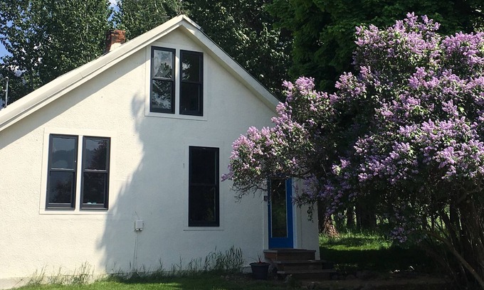 Arlee House | Modern Farmhouse: Heart of the Jocko Valley, 23 Minutes From Missoula