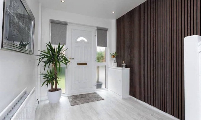 Castlereagh House | Modern Home 10 Mins to Belfast City
