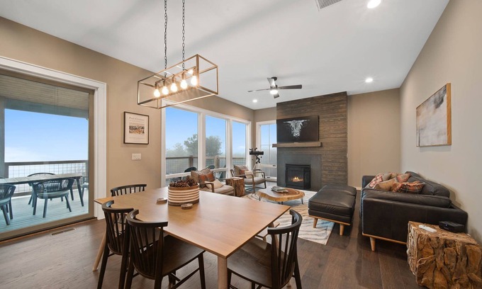 Deep Gap Cabin | Modern Home with Community Amenities