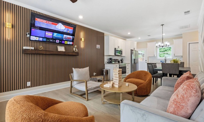Charlotte House | Modern House in Great Location with GAME ROOM!