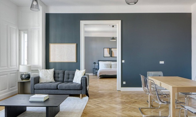 Josefstadt Apartment | Modern Josefstadt 2BR w/Elevator, near Volksgarten + U2, by Blueground