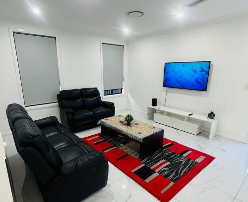 Marsden Park House | Modern Luxury 3BRH Marsden Park