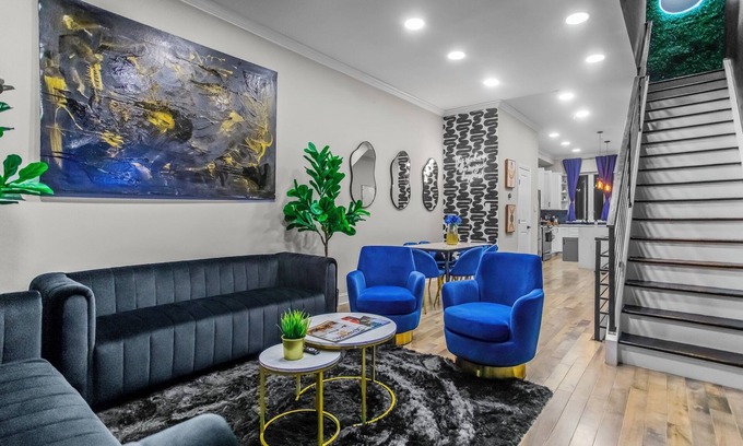 Brewerytown House | Modern Luxury Escape w/Movie Screen & Backyard Fun