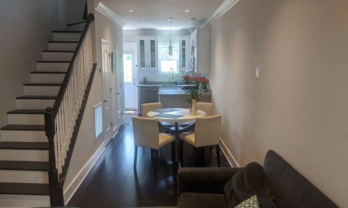 Columbia Heights House | Modern rowhouse to rent short term in vibrant Columbia Heights