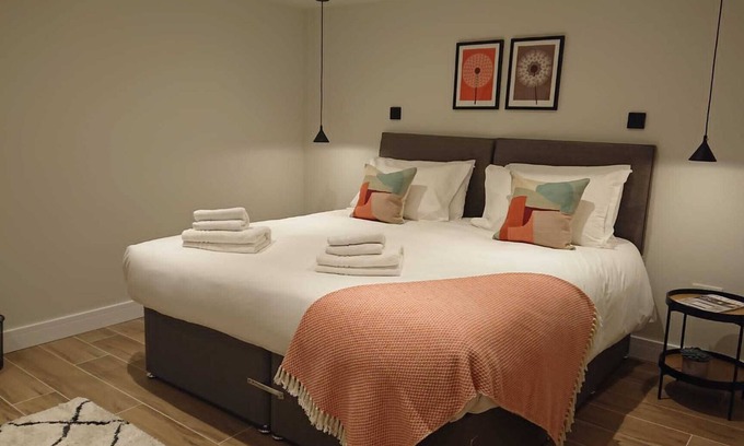 Leyburn Apartment | Modern Self-catering Apartment - The Holt.