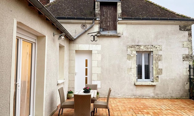 Sublaines Cottage | Modern Touraine cottage with wifi and private parking