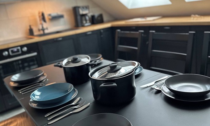 Ludwigsfelde Apartment | Modern vacation apartment - ideal for families and fitters