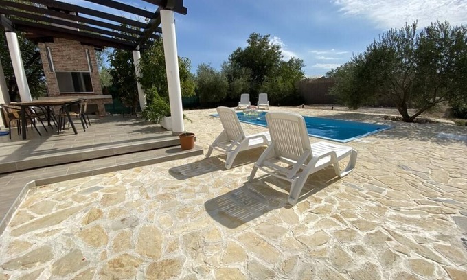 Velim House | Modern Villa