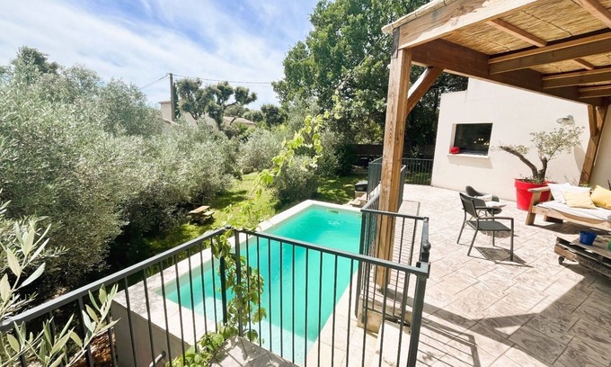 Boisseron House | Modern villa with swimming pool