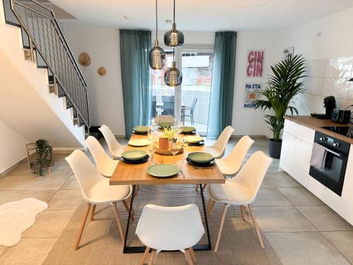 Wiesdorf House | Modernes & zentrales Haus - 130 qm - 13 Min bis Köln Messe