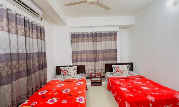 Gulshan House | Mohammadia Restaurant & Guest House