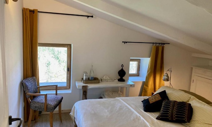 Alboussiere Bed & Breakfast | Molinot Gîtes Nature & Confort