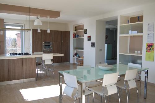Castell'Alfero House | Monferrato Asti-luminosa villa