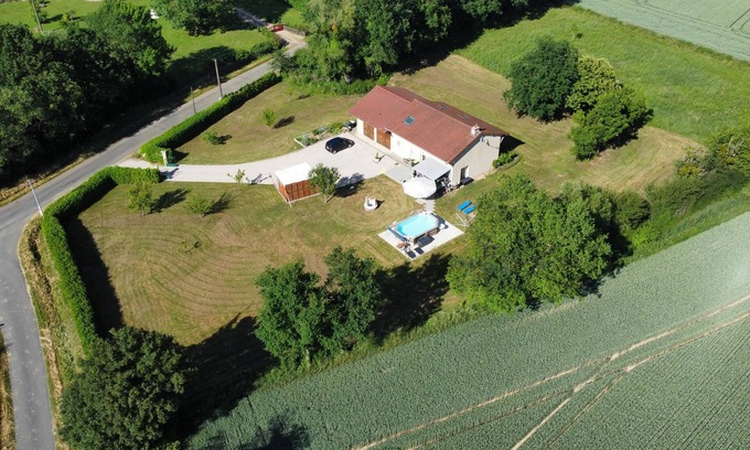 Menetreuil House | Monis Ruhiges Ferienhaus