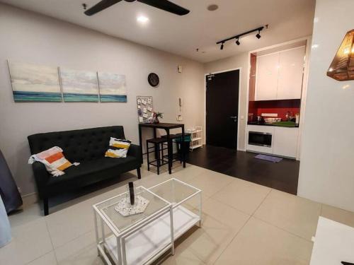 Mont Kiara Apartment | Mont Kiara Arcoris 163 Apartment