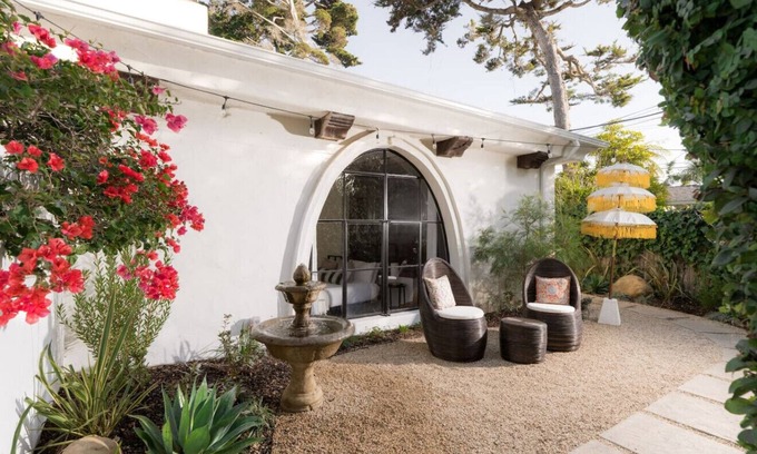 Montecito House | Montecito Studio w/Patio & Outdoor Charm