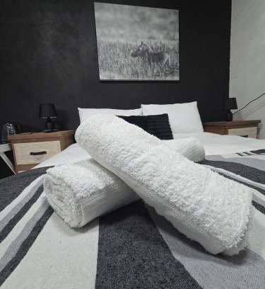 Kimberley Apartment | Moo Manor Flat 1