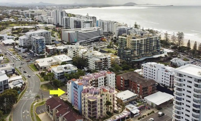 Mooloolaba Resort | Mooloolaba Perfect - beach, wharf, dining ZE2