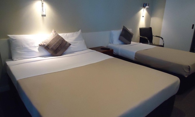 Innisfail Hotel | Moondarra Motel