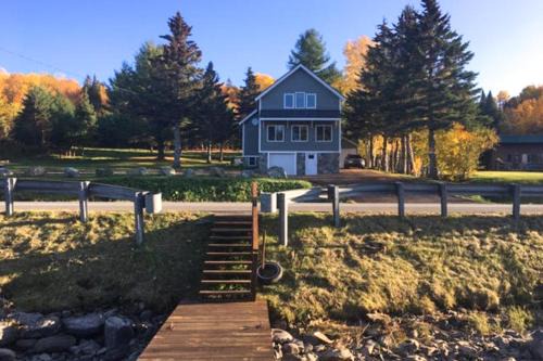 Rockwood House | Moose River Lookout