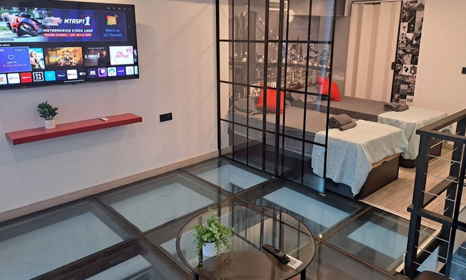 Las Tablas Apartment | Moraleja Suite 10 minutes from the Airport