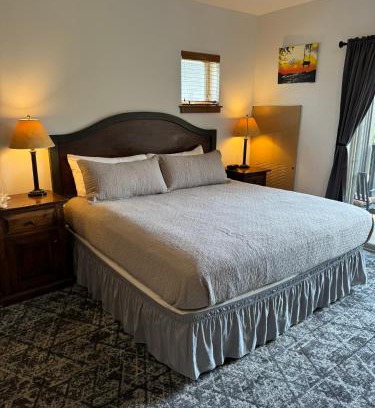 Kellogg Resort | Morning Star Lodge - Hosted by Linda