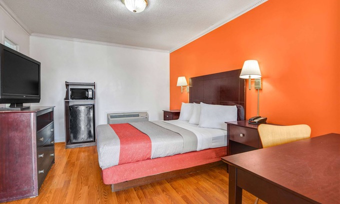 Americus Hotel | Motel 6 Americus, GA