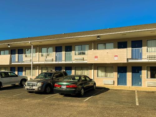 Millington Hotel | Motel 6 Millington TN