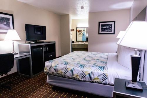 Nacogdoches Hotel | Motel 6 Nacogdoches, TX