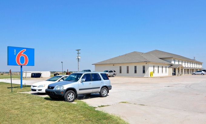 South Haven Hotel | Motel 6 South Haven, KS