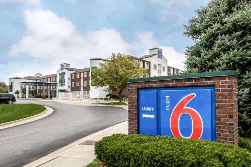 West Des Moines Hotel | Motel 6-West Des Moines, IA