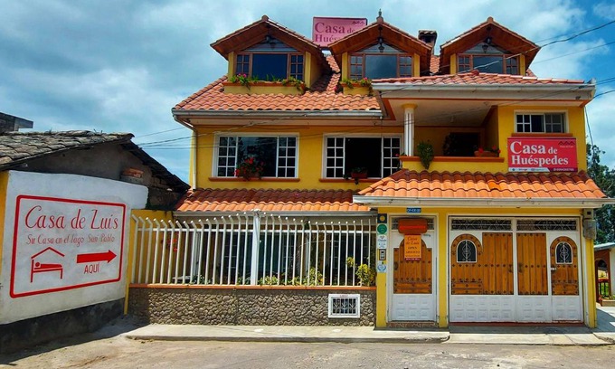 San Pablo del Lago House | Motel ∙ 8 guests