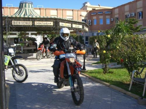 Al Aaroui Hotel | Motel Paris Dakar