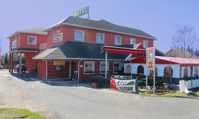 Mosonmagyarovar Hotel | Motelnet.T