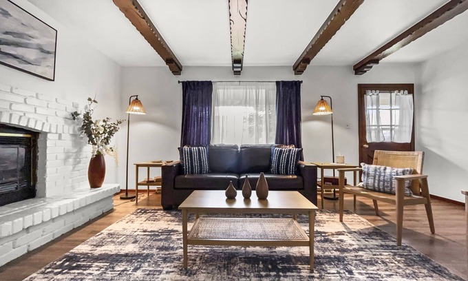 Palisade House | Mount Garfield Hideaway