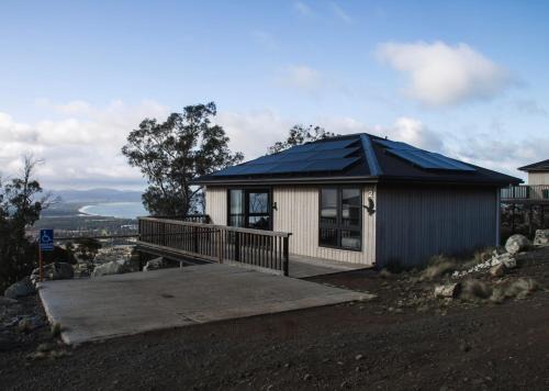Mount Rumney House | Mount Rumney Escapes Seaview House 2 - Eagle House