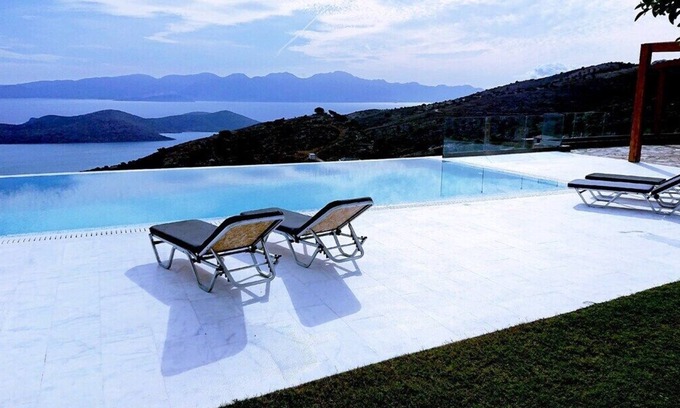 Kounelion Villa | Mountain and Private Beach VILLA EAGLE 2-10 pers.