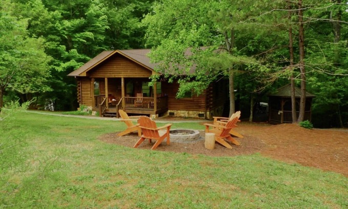 Mount Gilead House | Mountain Cabin, Lake Tillery, Uwharrie National Forest