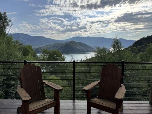 Irwin House | Mountain Cabin with Lake Views and Hot Tub Near Palisades Reservoir, Idaho